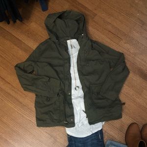 Green hooded utility jacket size medium